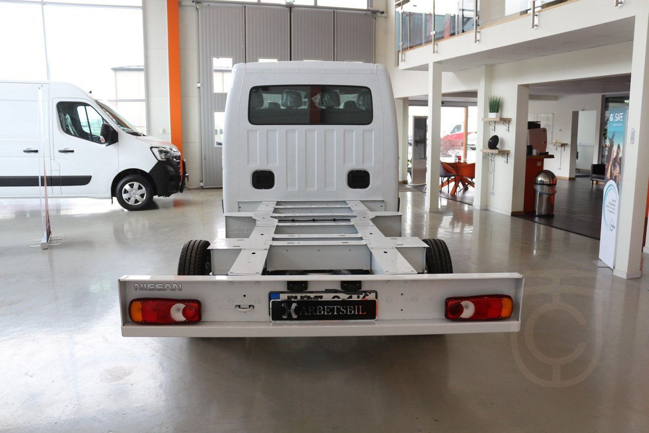 Nissan Interstar