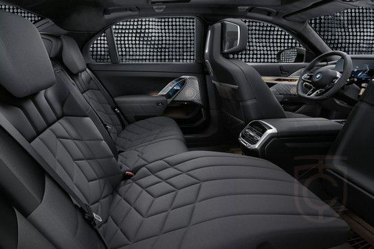 BMW 740d xd M-Sport* Theatre* Diamond B&W* Executive