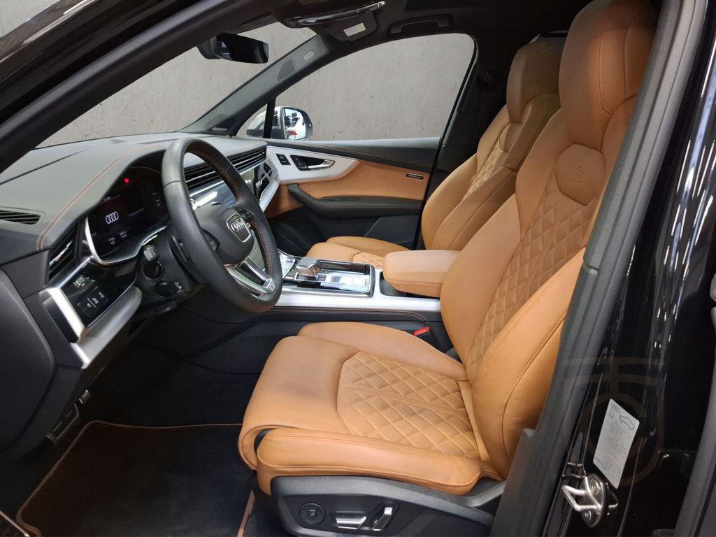 Audi SQ7 SUV TFSI 373(507) kW(PS) tiptronic
