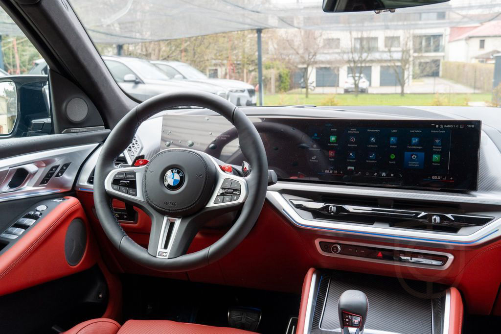 BMW XM 50e DR.ASS.PRO.SOFTC.MASSAGE.H/K.360°.AHK.
