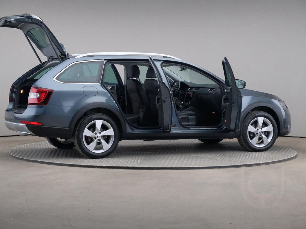 Skoda Ocavia Scout Tdi 150 Dsg 4x4 Dragpkt Navi