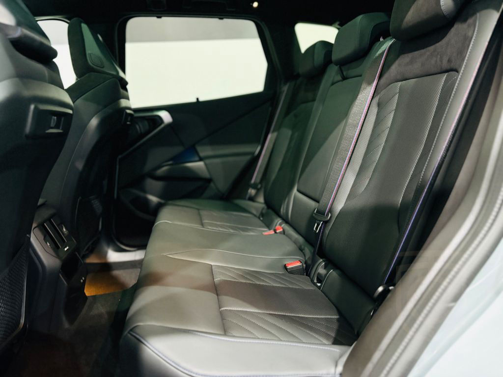 BMW X3 20d M SPORT PRO*AHK*PANO*HEADUP*H&K*21"*360°