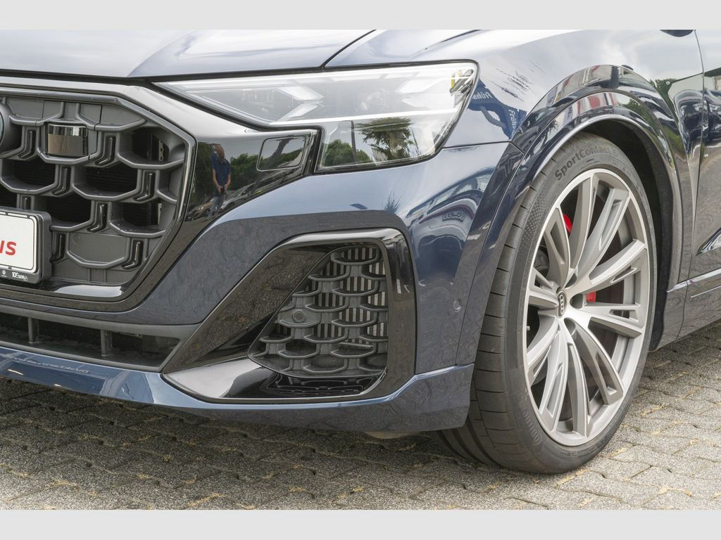 Audi SQ8 TFSI Facelift Black+/Laser/Pano/156UPE/23Zol