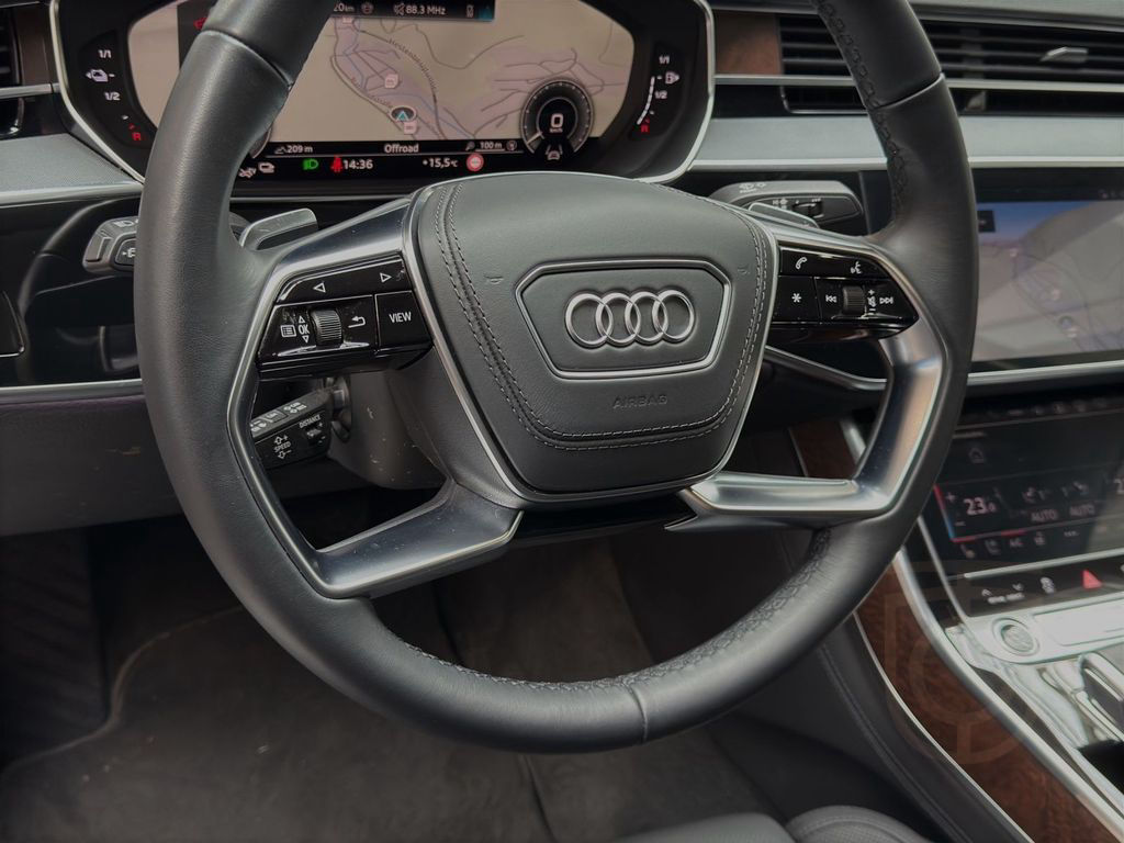 Audi A8 60 TFSIe Q BuO HD-MATRIX AFA HuD 360°
