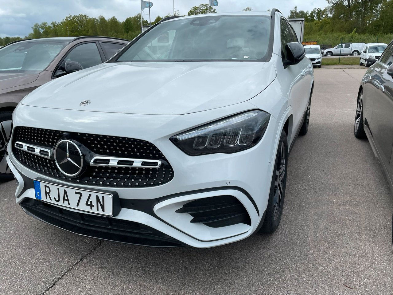 Mercedes-Benz GLA 250 E AMG PHEV PLUG IN