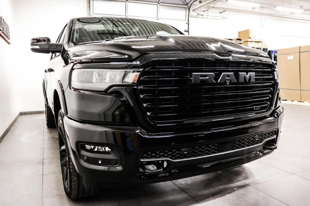 Dodge RAM 1500 LARAMIE NIGHT EDITION PREMIUM RAMBOX MULTITAI