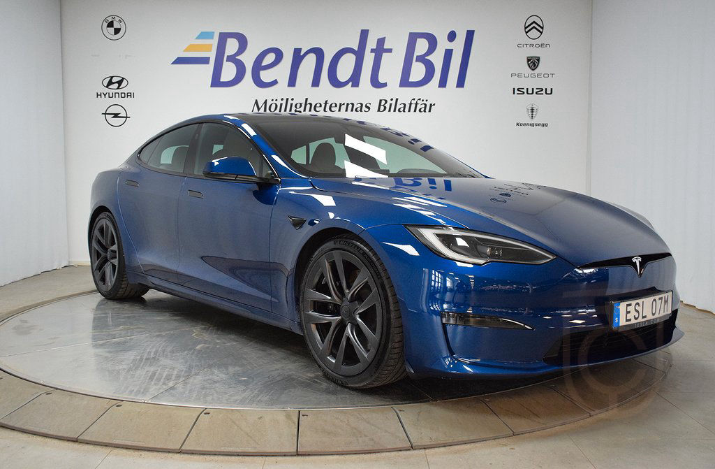 Tesla Model S Plaid