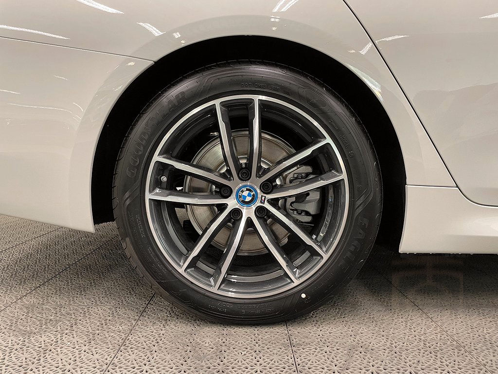 BMW 530e xDrive Touring