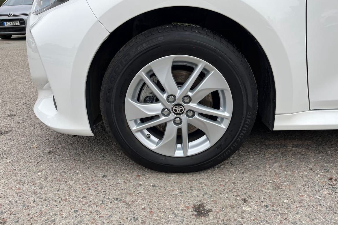 Toyota Yaris Hybrid 1,5 ACTIVE KOMFORTPAKET