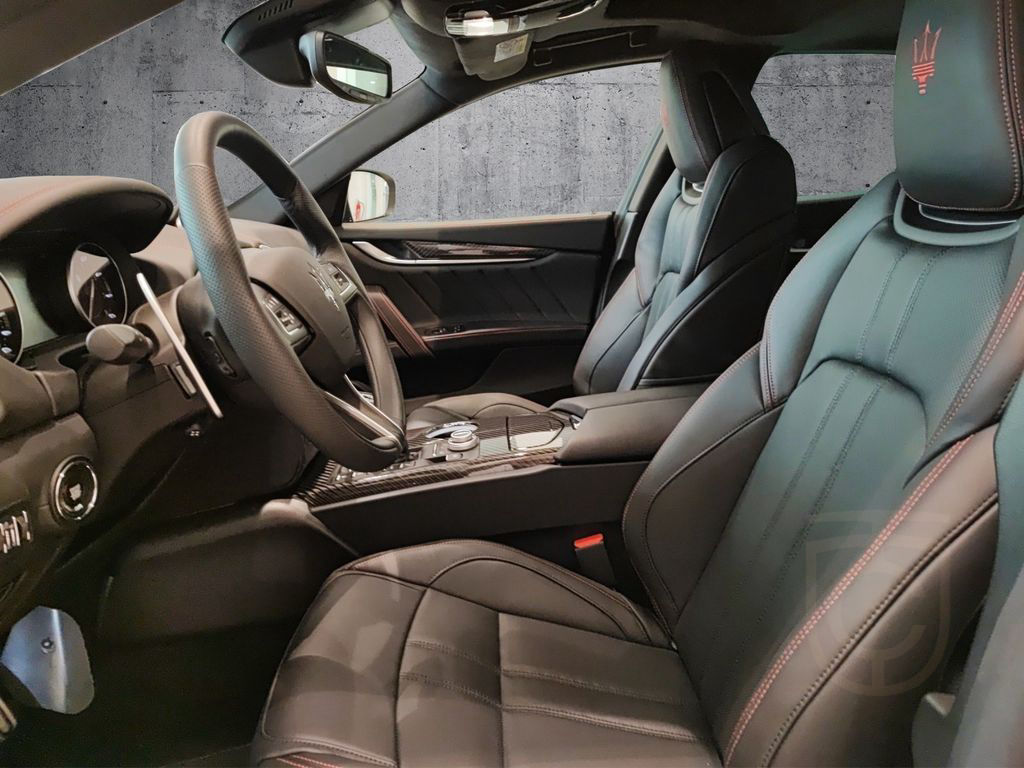 Maserati Ghibli Modena Ultima