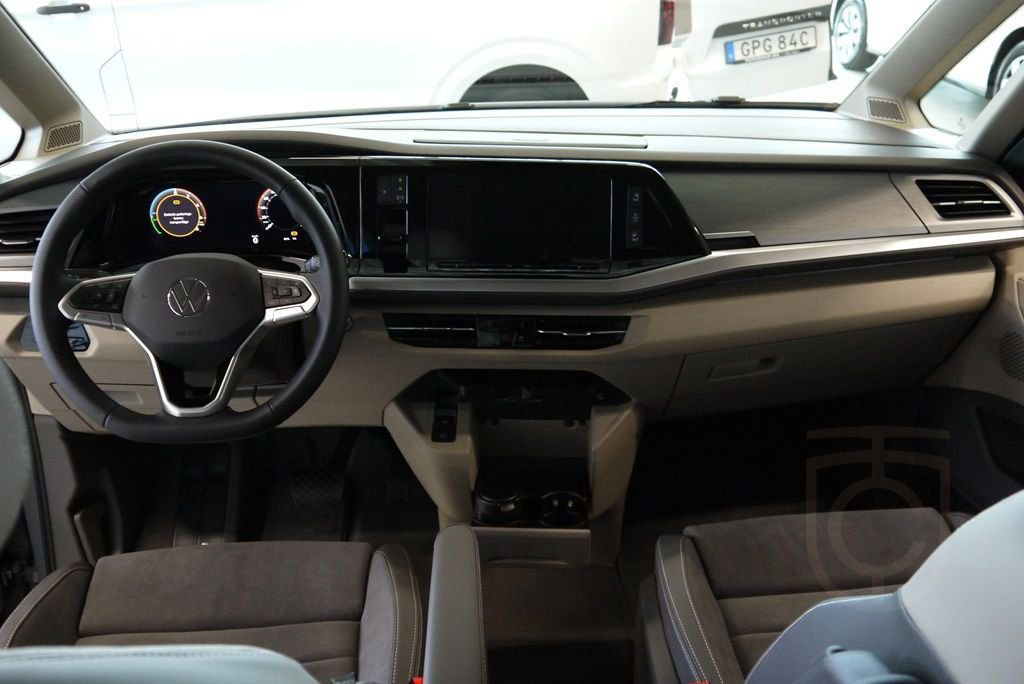 Volkswagen Multivan T7 LIFE HJULBAS: 3124 MM