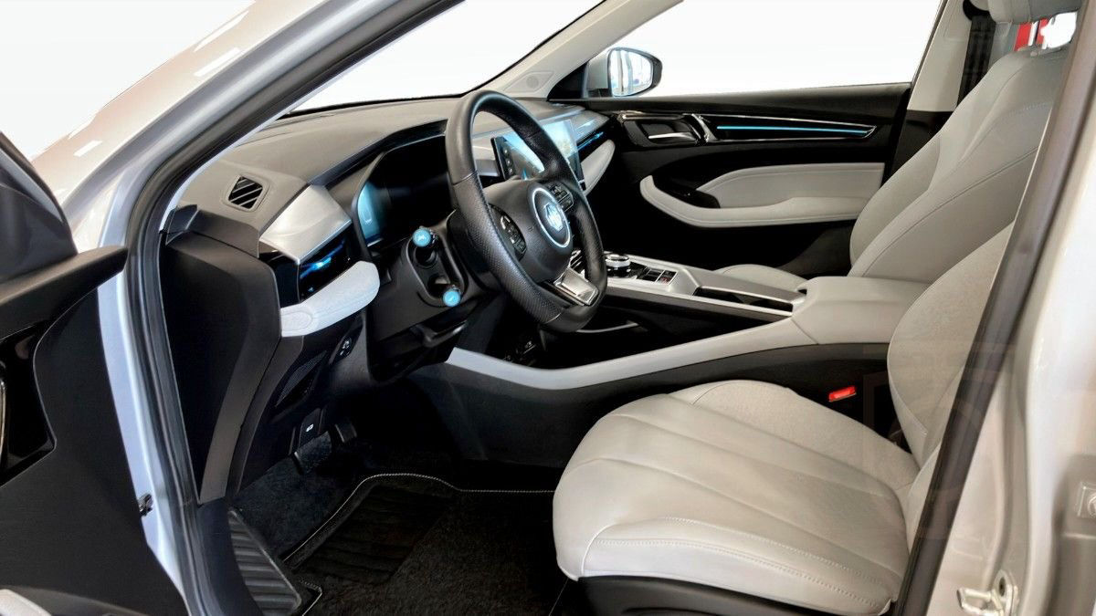 MG 5 MG5 LUXURY