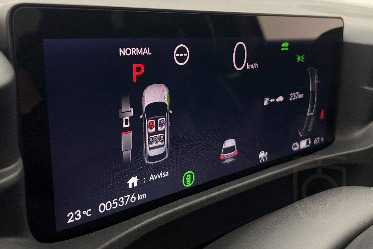 Honda e:Ny1 68.8 kWh 150kW 2023