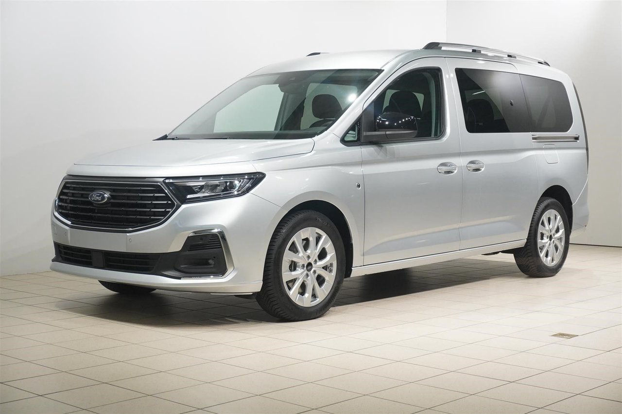 Ford Tourneo Connect Titanium L2 2.0 Ecoblue