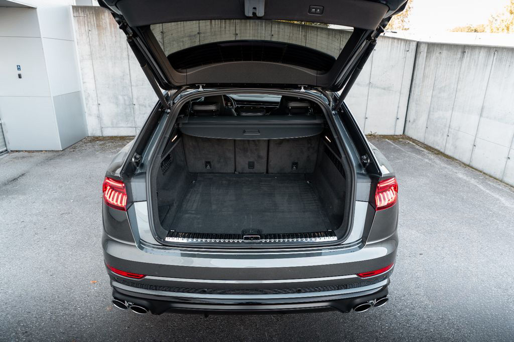 Audi SQ8 4.0 TFSI quattro WARRANTY|B&O|AWS|SPORTSITZE