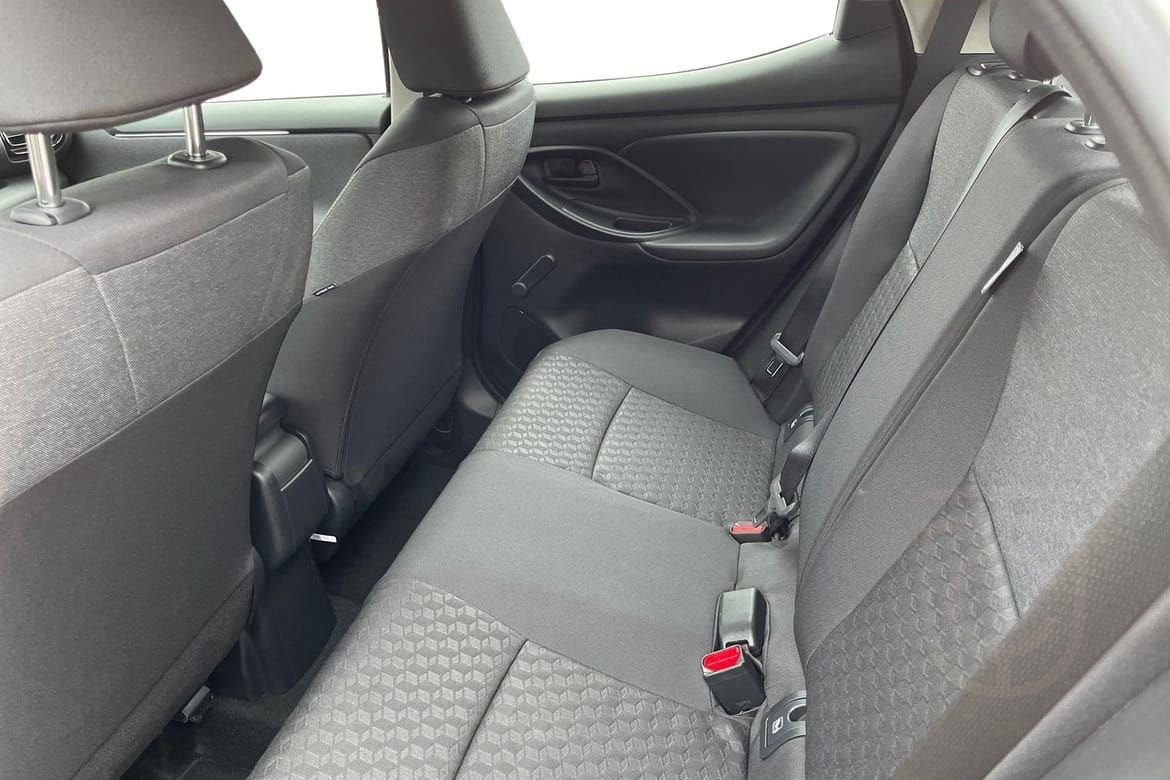 Toyota Yaris Hybrid 1,5 ACTIVE KOMFORTPAKET