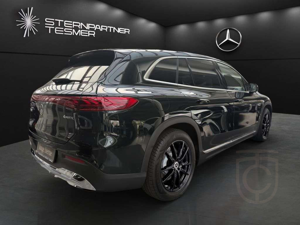 Mercedes-Benz EQS SUV