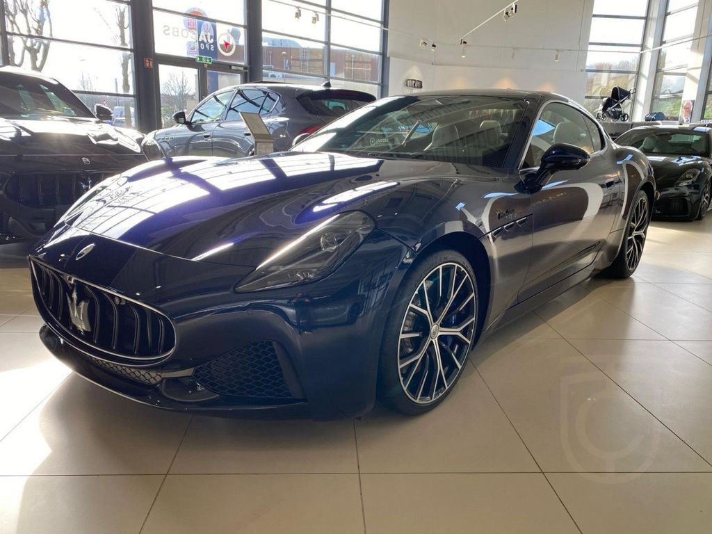 Maserati Granturismo Modena MY24