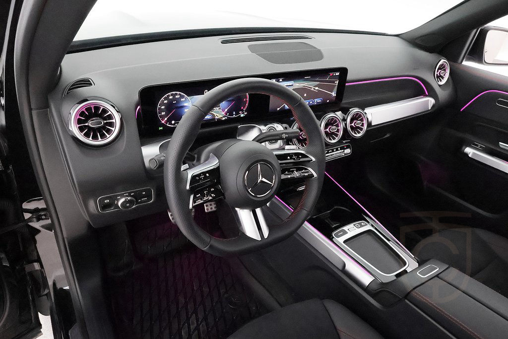 Mercedes-Benz GLB 220 d 4MATIC