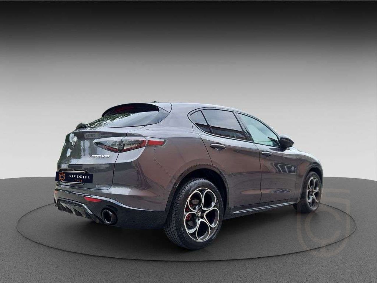 Alfa Romeo Stelvio VELOCE*LED