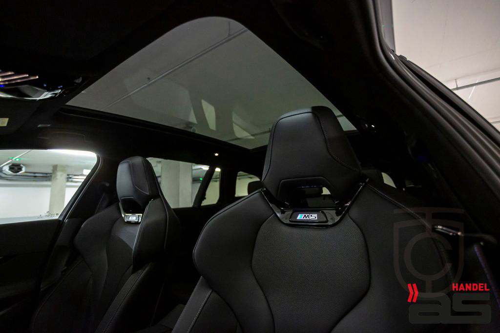 BMW M5 touring Ultimate|Keramik|Carbon|Pano|B&O|21"