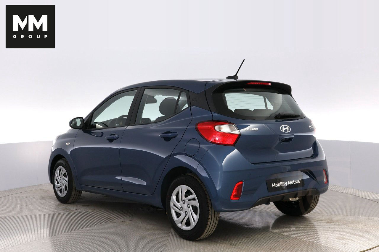 Hyundai i10 Essential Automat 1.0 AMT