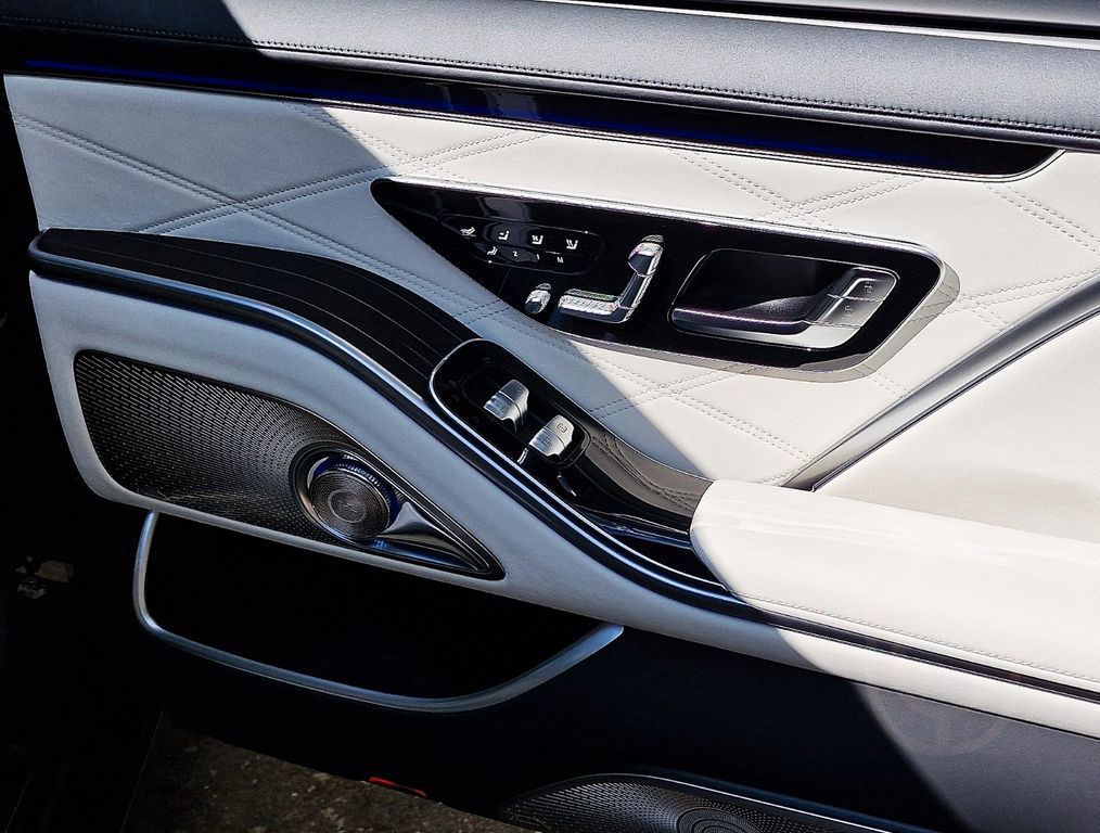 Mercedes-Benz Maybach S 680 NIGHT SERIES FIRST-CLASS