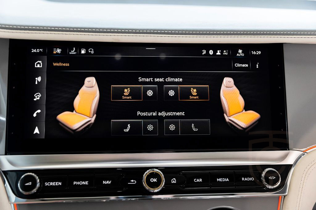 Bentley Continental GT Azure - Naim, Blackline spec.