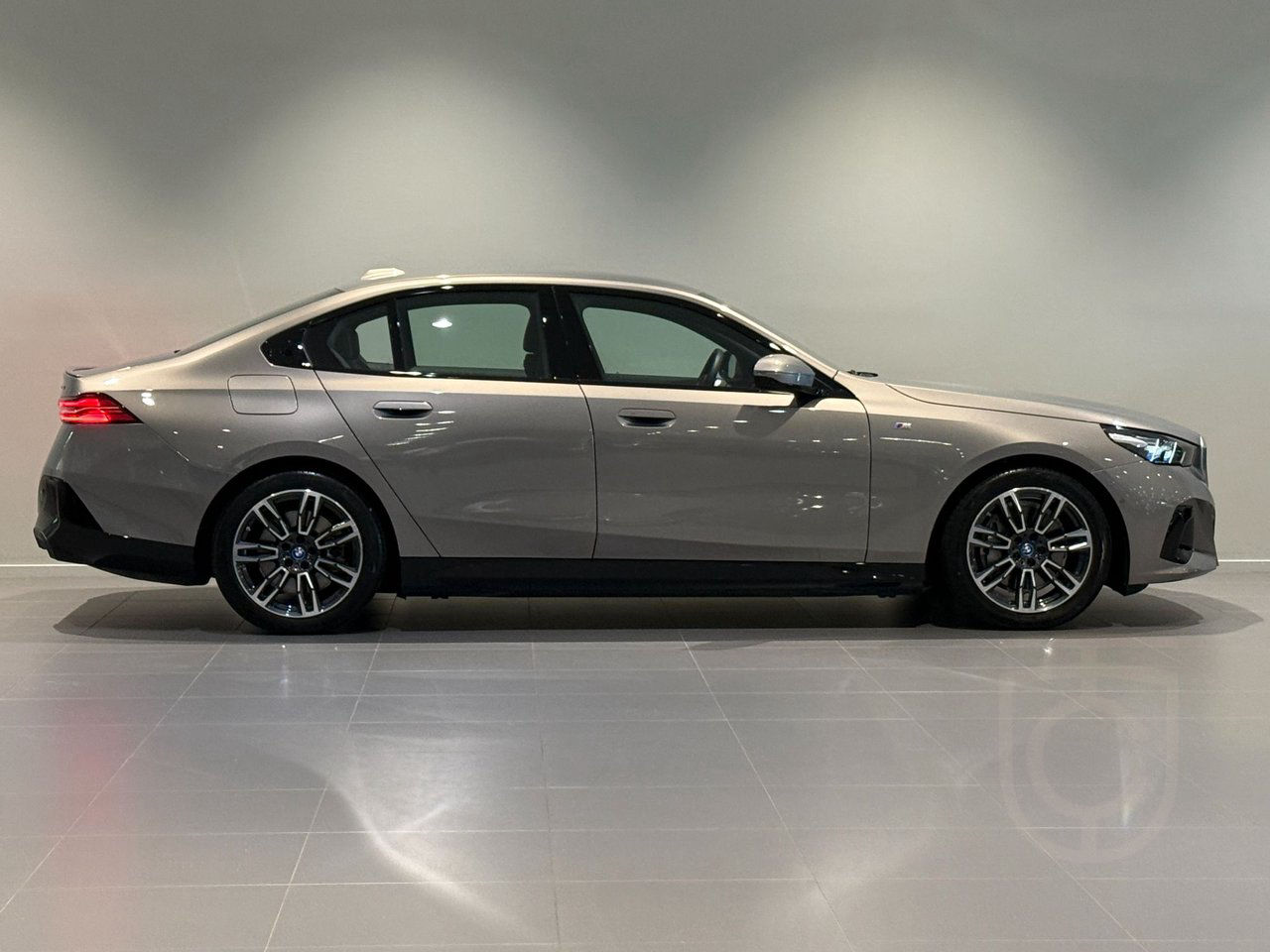 BMW i5 eDrive40 M Sport