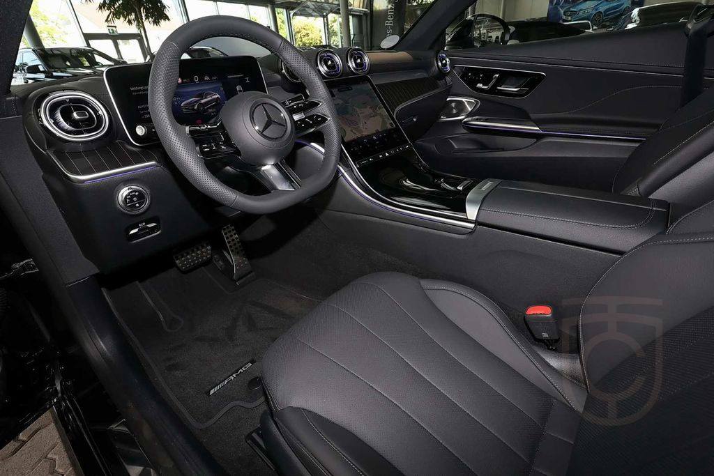 Mercedes-Benz CLE 300 4M Coupé Distronic+360°+DI-LED+Pano+HuD