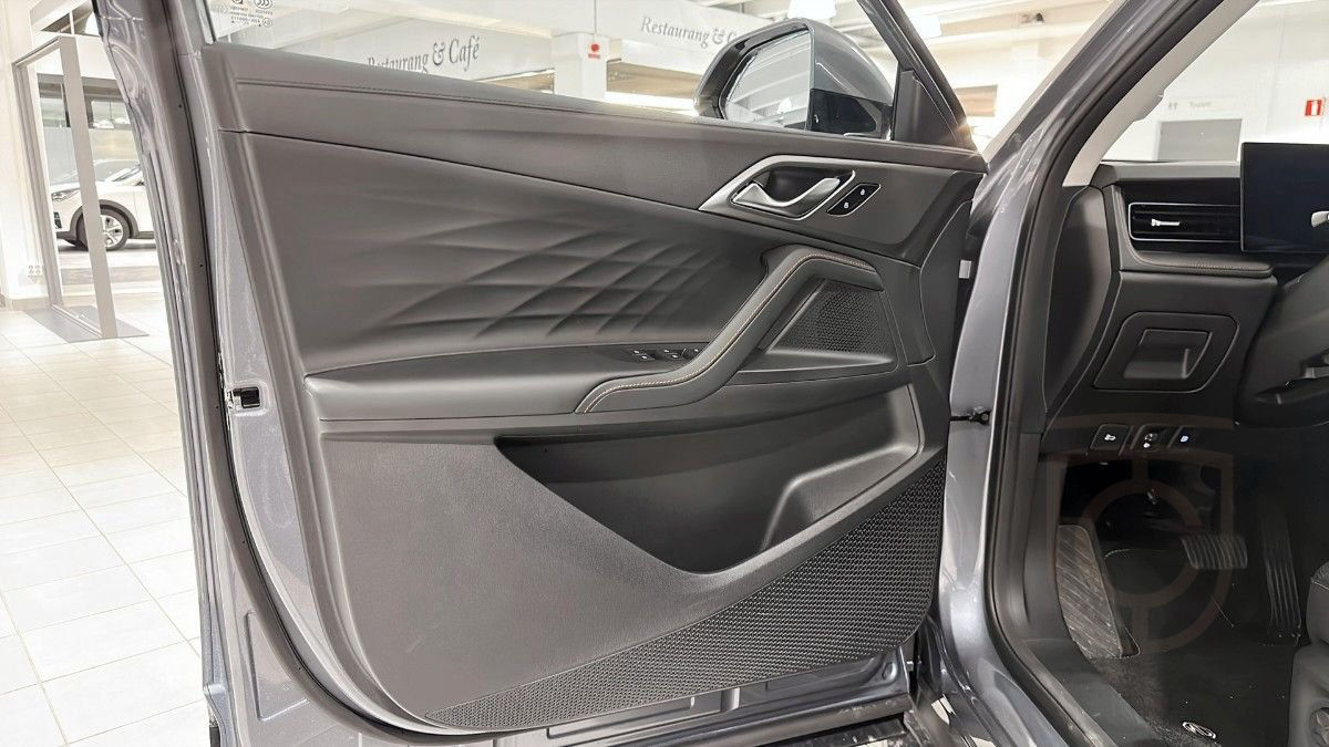 MG HS MG HS LUXURY Plug-in Hybrid