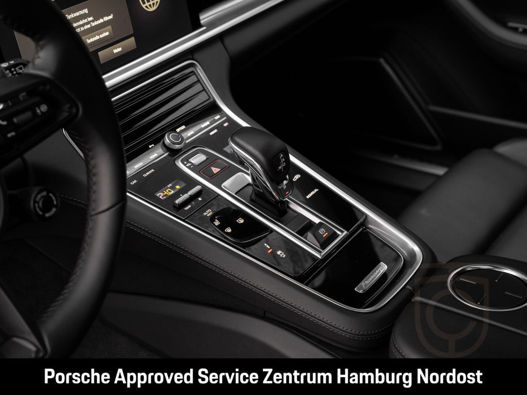Porsche Panamera 4S E-Hybrid Sport Turismo Sportabgasan.