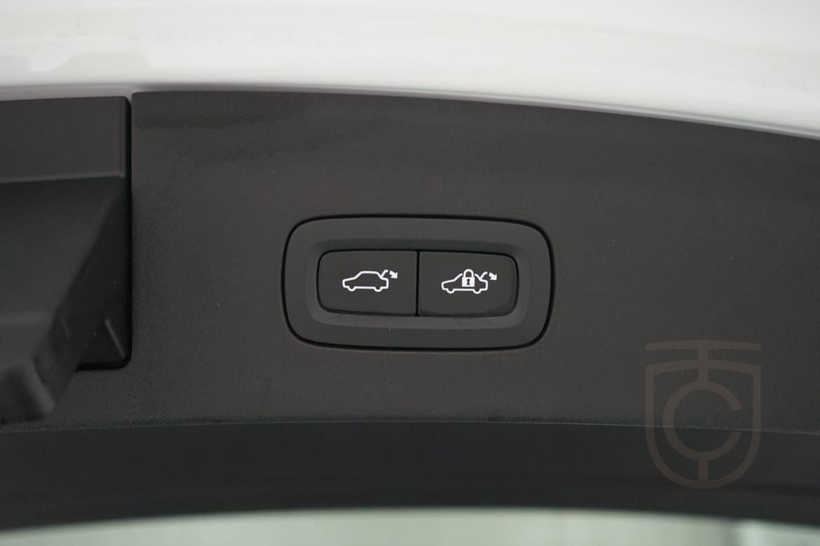 Polestar 2 Long Range Dual Motor Performance Perfom Plus