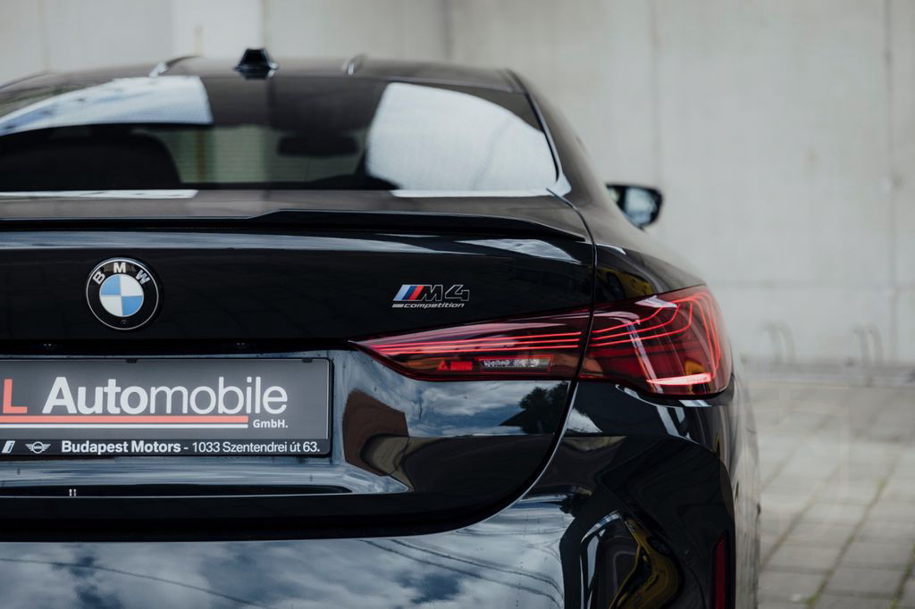 BMW M4 Coupe M xDrive COMPETITION.SITZBELÜFT.360°