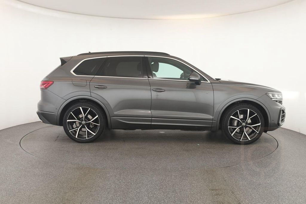 Volkswagen Touareg 3.0 TDI 4M R-Line Leder Pano DCC 22" AHK
