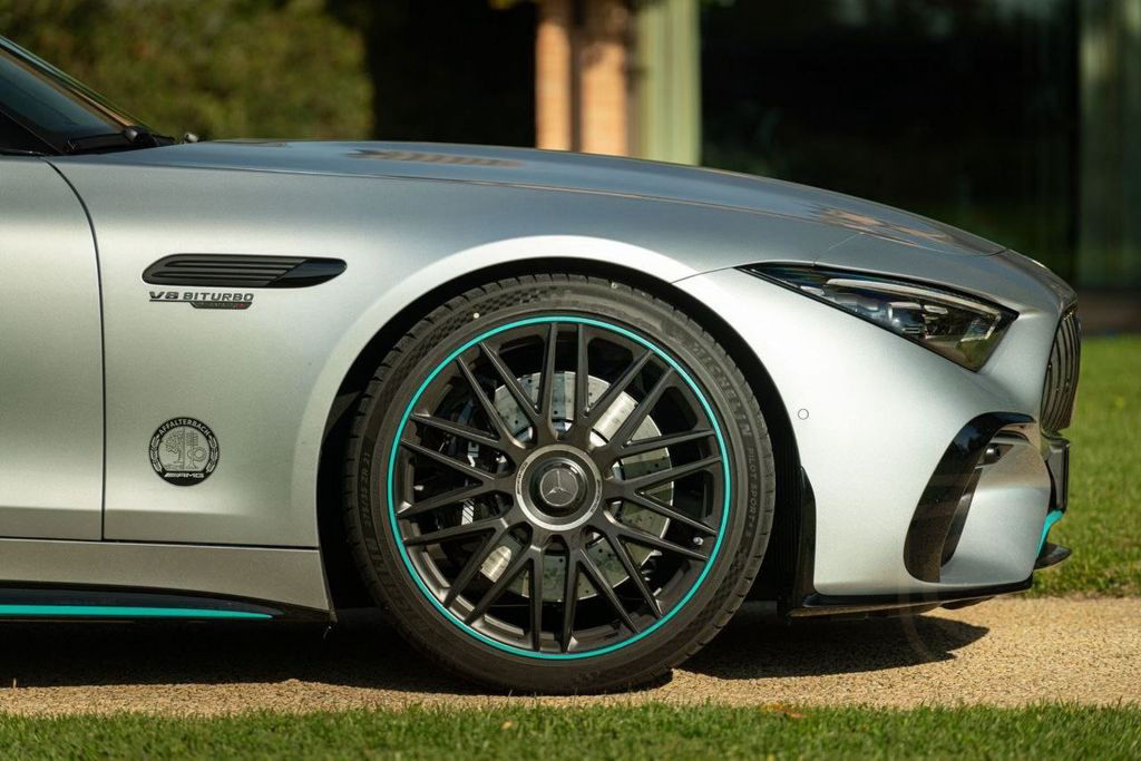 Mercedes-Benz SL 63 AMG MOTORSPORT COLLECTION EDITION 1-100