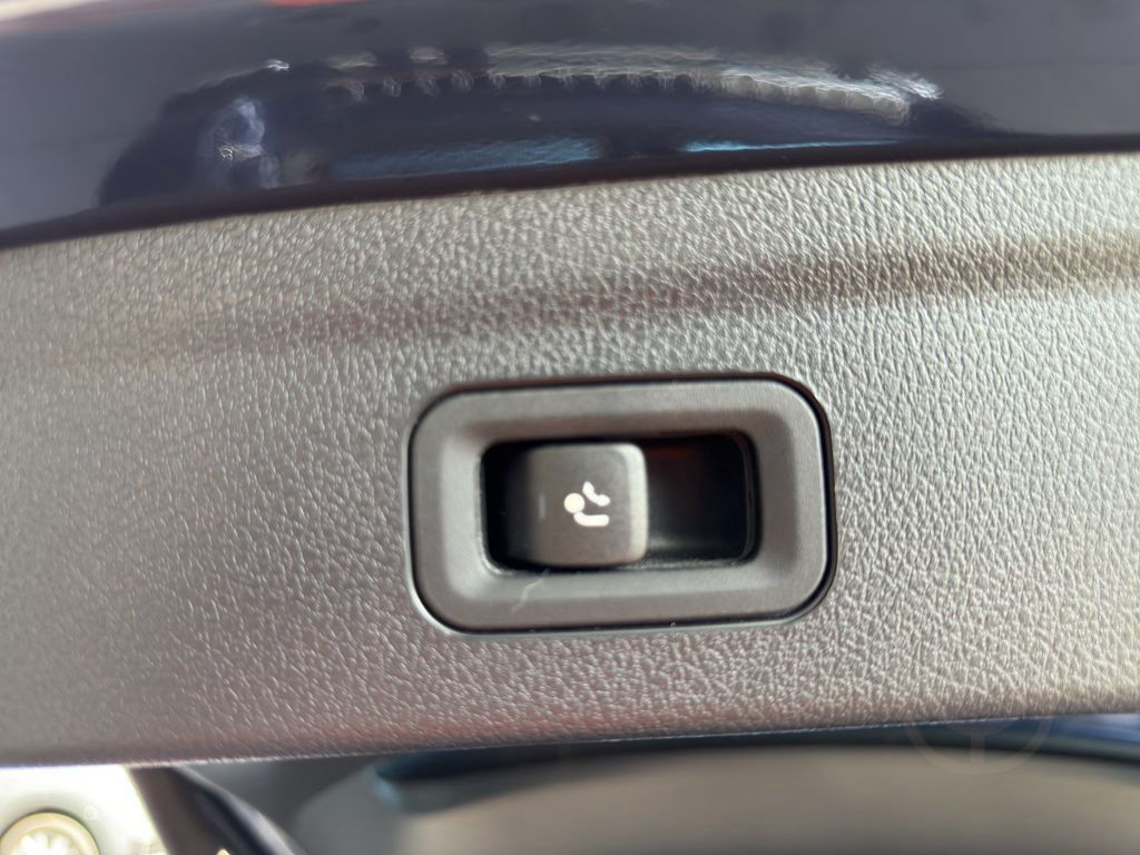 Mercedes-Benz GLE300d Premium DISTR Standhz AHK 4xSHZ AIRMATIC