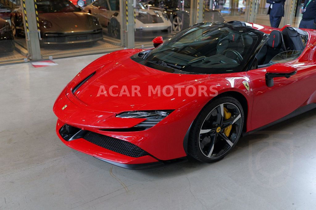 Ferrari SF90