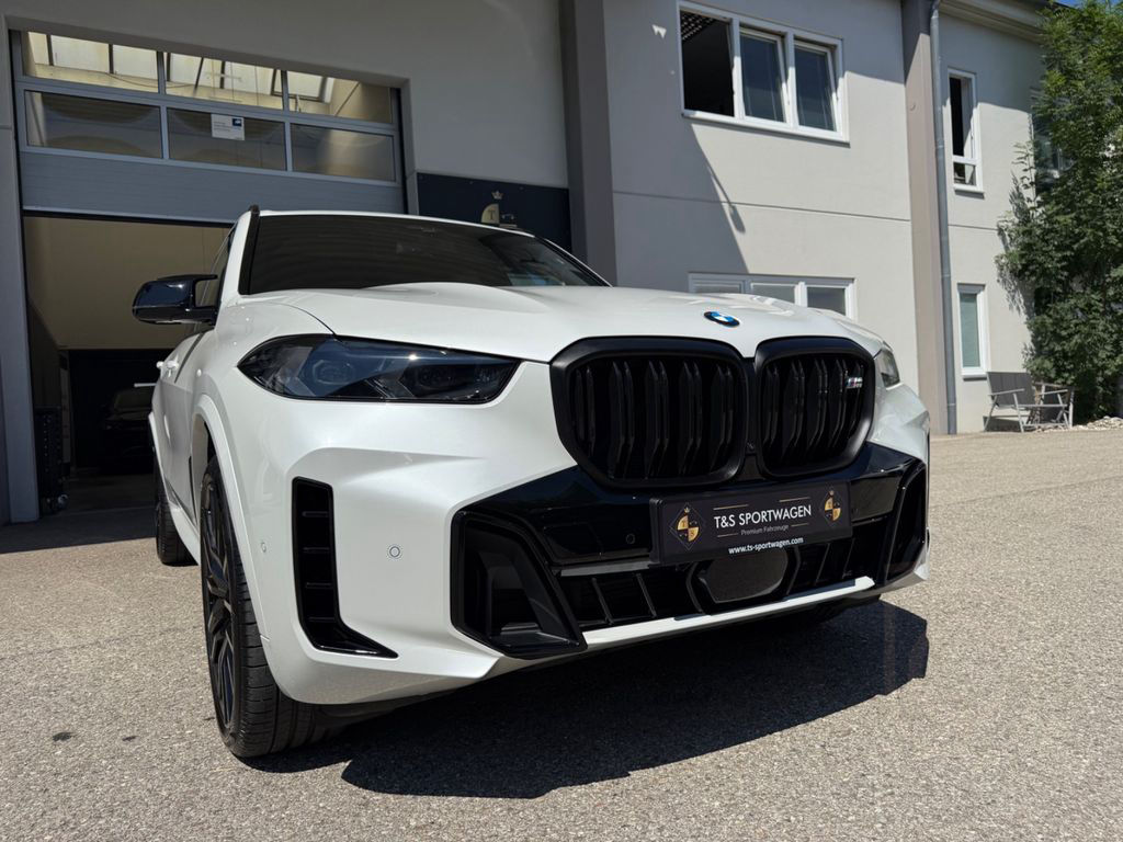 BMW X5 M60 i xDrive*B&W*Sky Lounge*22 Zoll*