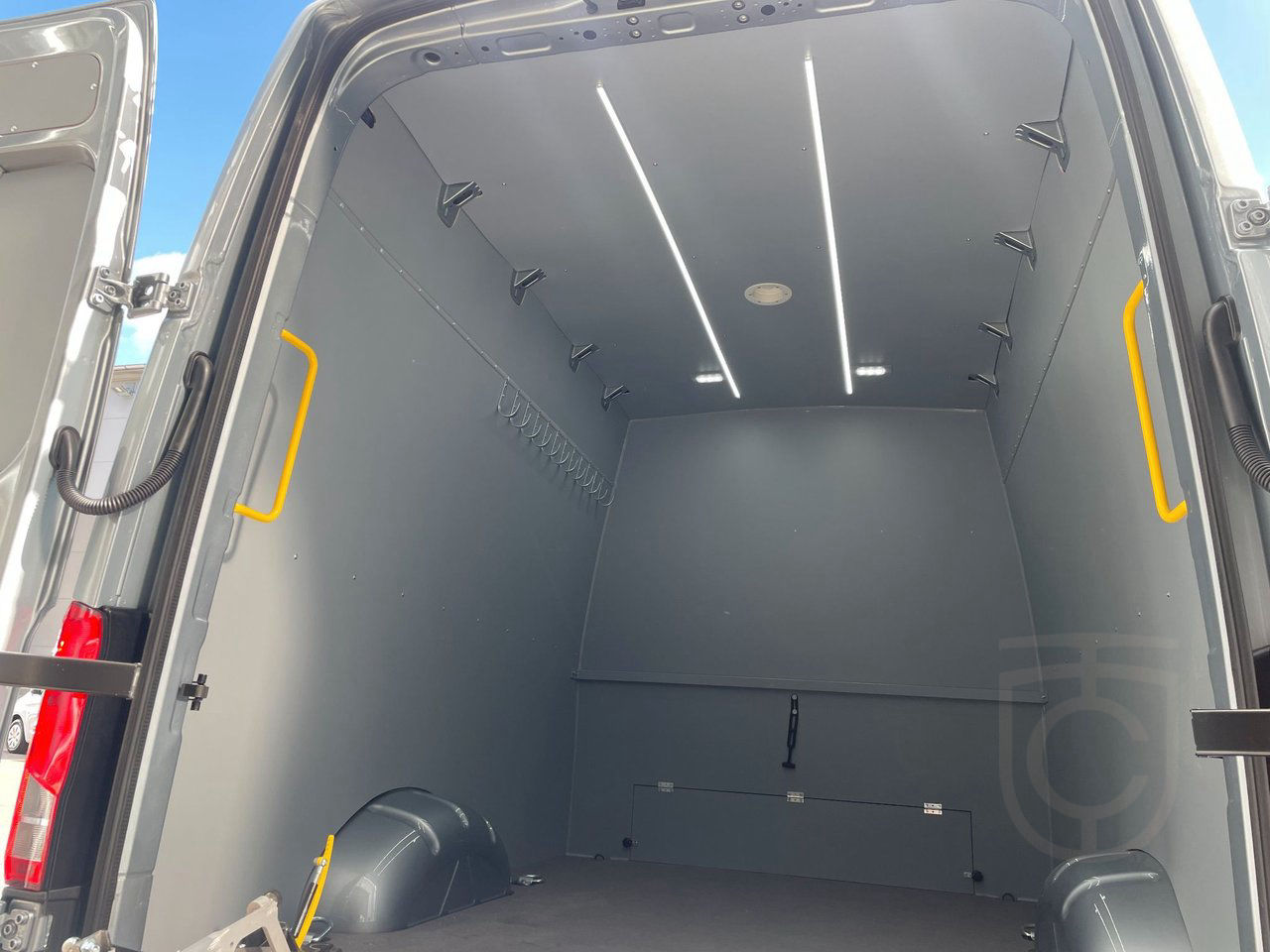 MAN TGE 3.160 4X4 L4H3 TWIN CAB LUX