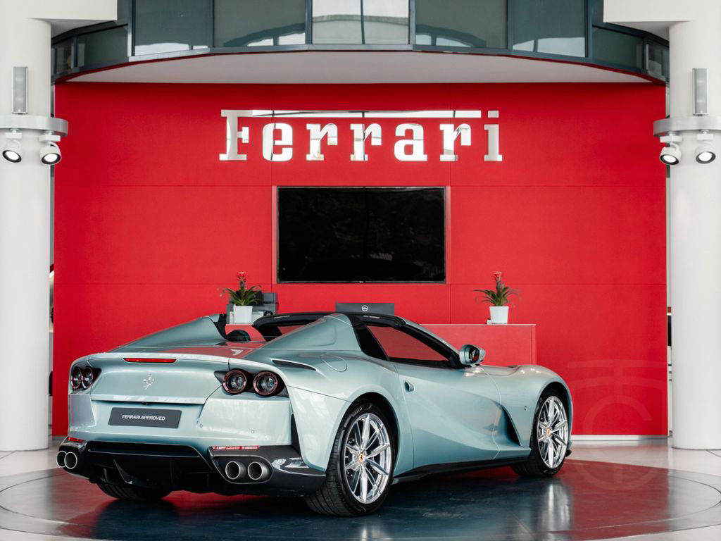 Ferrari 812 GTS *ADAS*LIFT*KARBON*SONDERLACK*JBL*