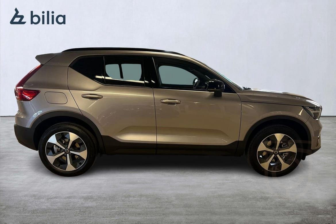 Volvo XC40 B4 FWD Bensin Plus Dark
