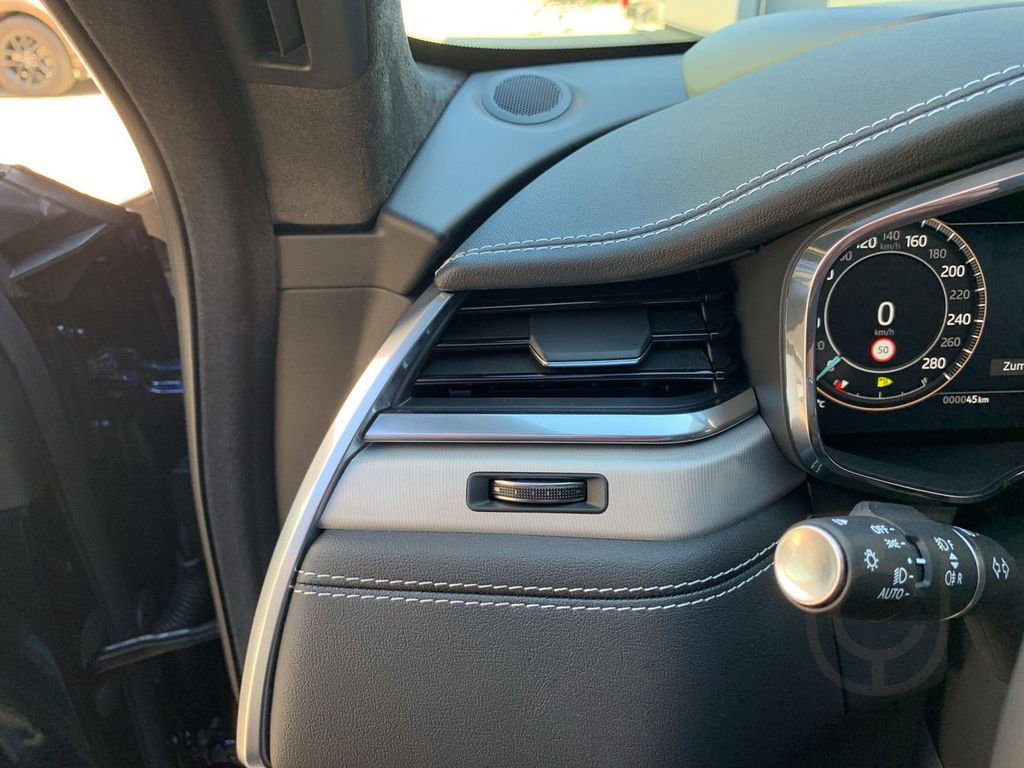 Jaguar F-PACE D300 AWD R-DYNAMIC HSE HUD+LMF+ACC+DAB
