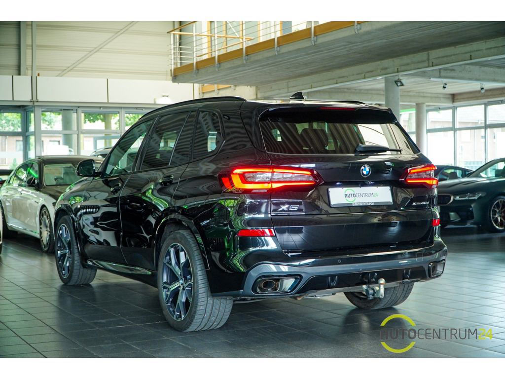 BMW X5 40d M Sport 7-Sitzer Luft Pano Memo HK AHK