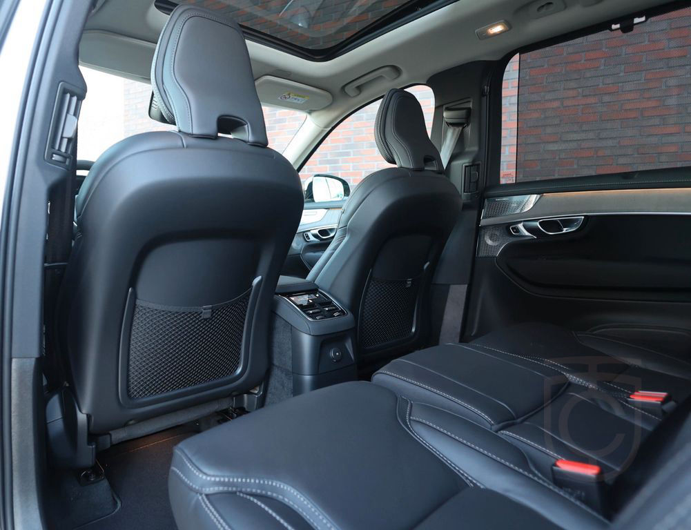 Volvo XC 90 Ultra Dark Recharge AWD *Massage*B&W*Luft*