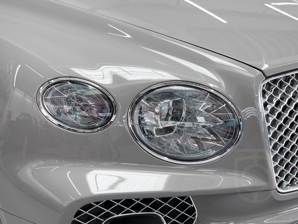 Bentley Bentayga 4.0 V8 Azure 4WD - Bentley Garantie!