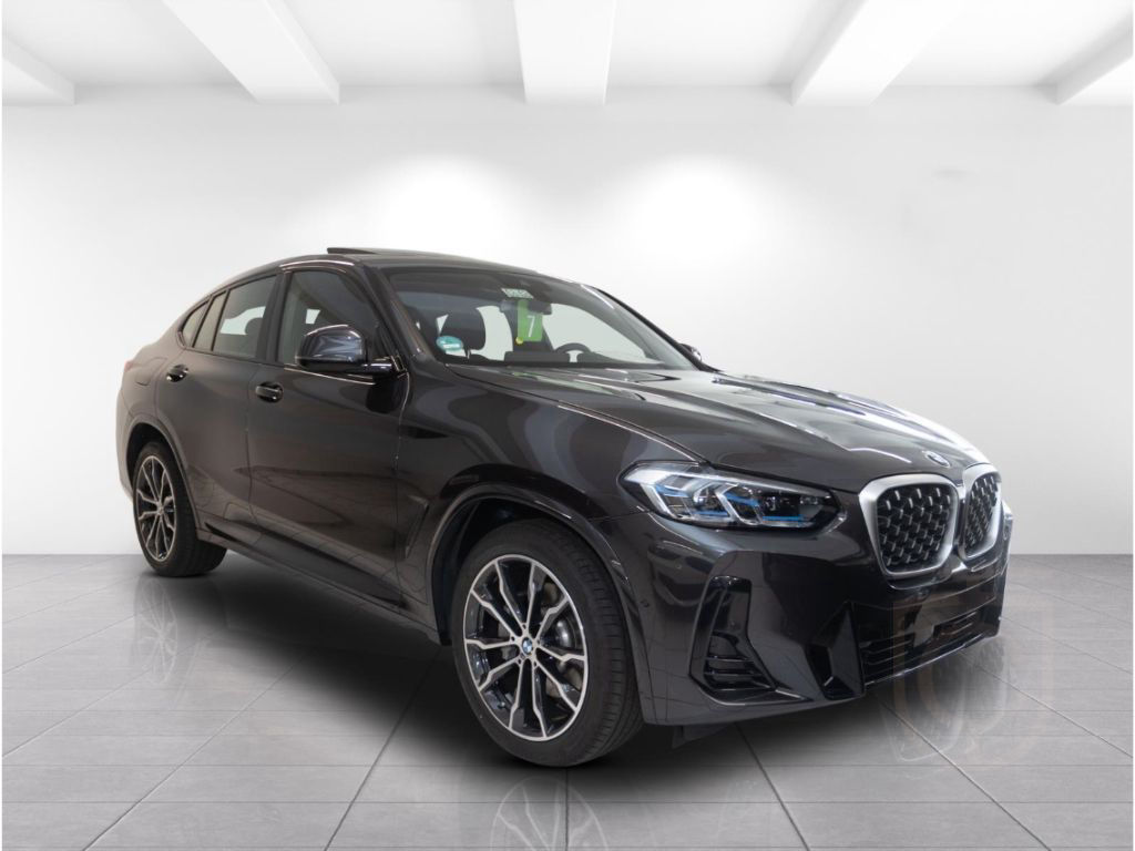 BMW X4 xDrive30dMSport+AHK+Panorama+HUD+Leder+StandH