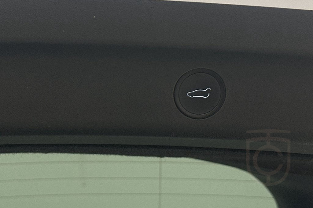 Tesla Model Y Standard Range RWD