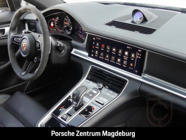 Porsche Panamera 4 E-Hybrid Sport Turismo Platinum Editi