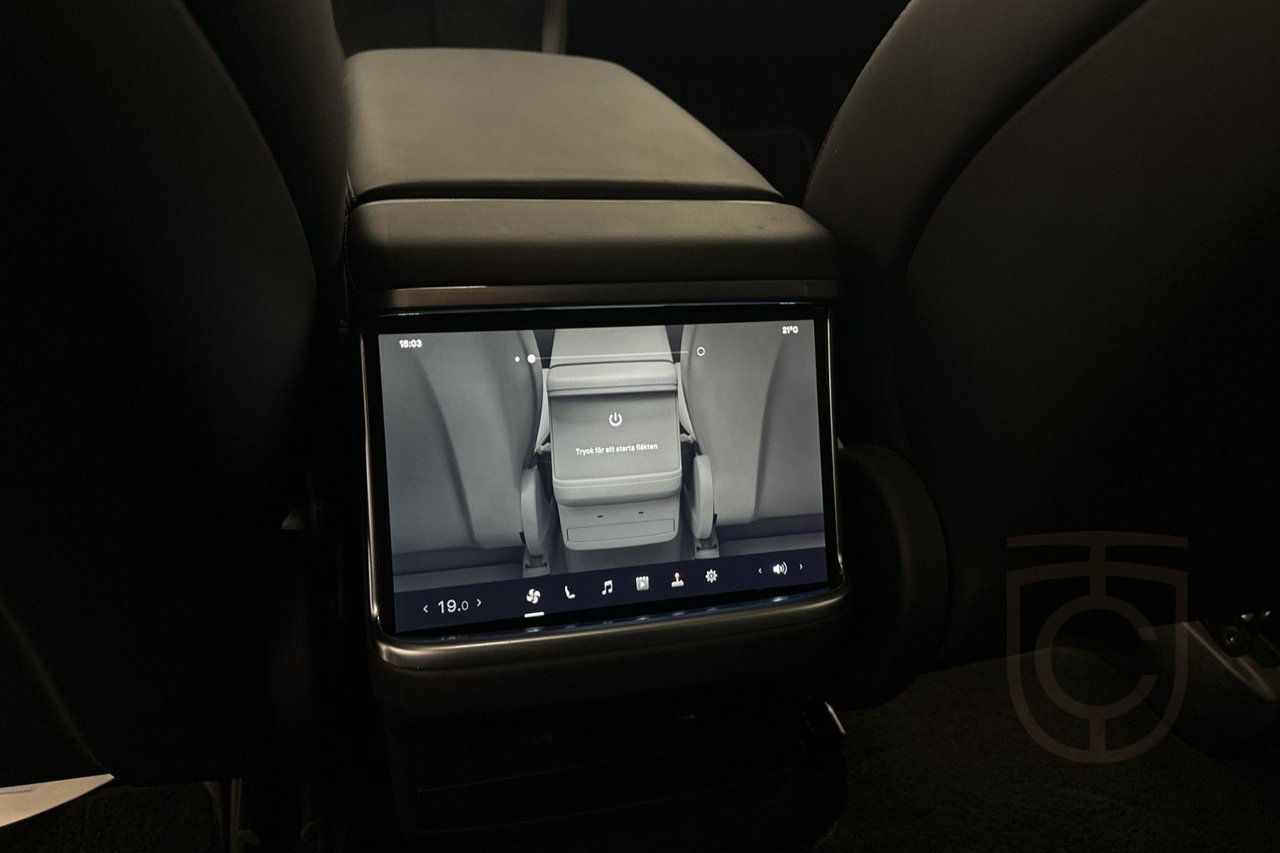 Tesla Model X Autopilot